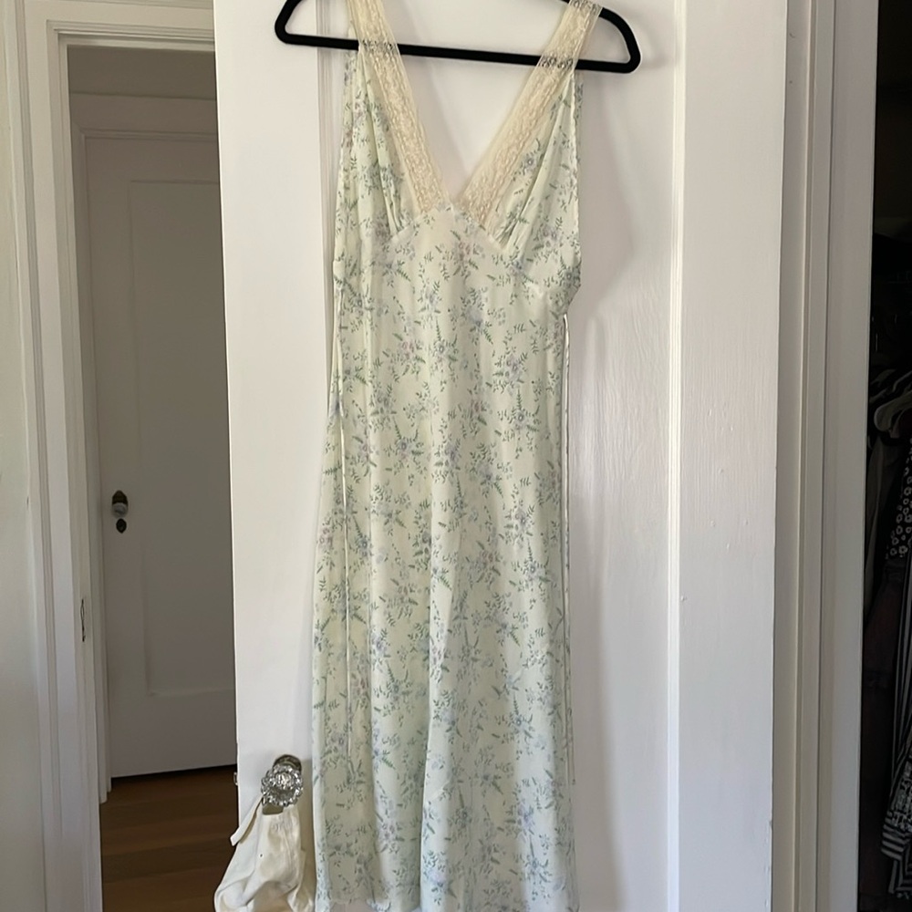 Lace floral dress